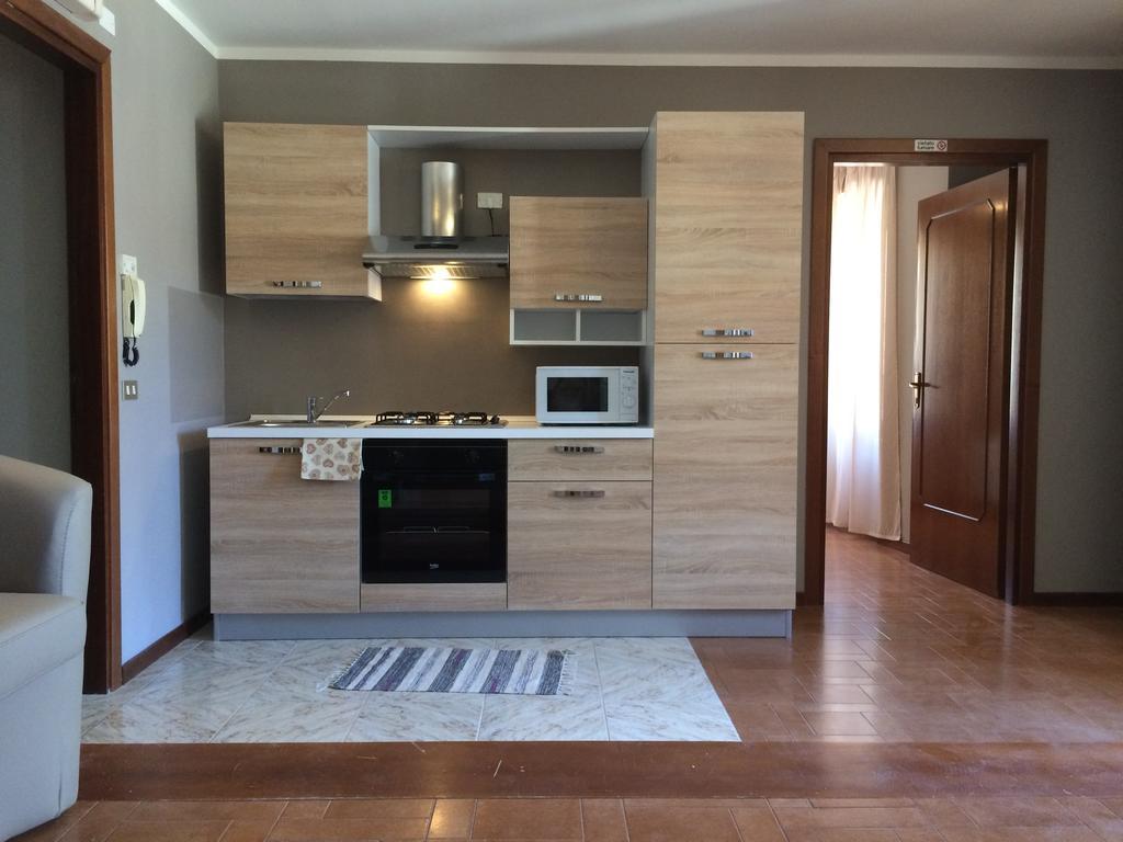 Anfite Apartments Aleardi Peschiera del Garda Extérieur photo