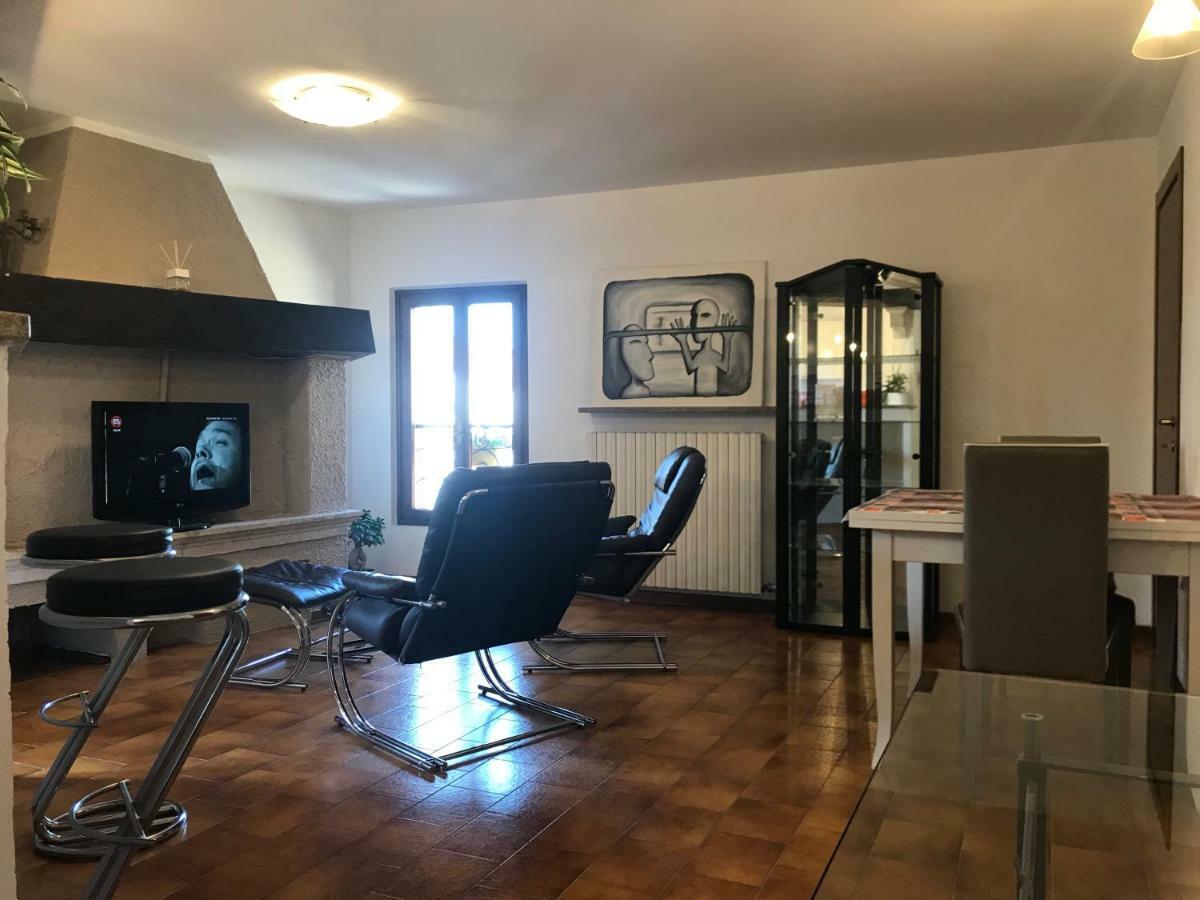 Anfite Apartments Aleardi Peschiera del Garda Extérieur photo