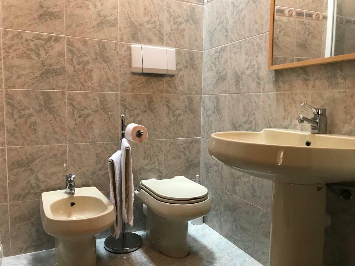 Anfite Apartments Aleardi Peschiera del Garda Extérieur photo