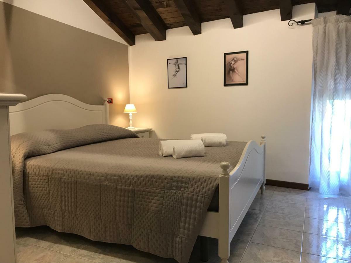 Anfite Apartments Aleardi Peschiera del Garda Extérieur photo