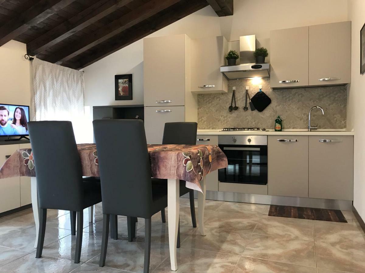 Anfite Apartments Aleardi Peschiera del Garda Extérieur photo